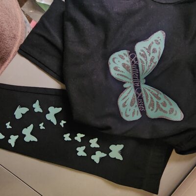 Black T-shirt with leggings - butterfly kisses (2-3 years)