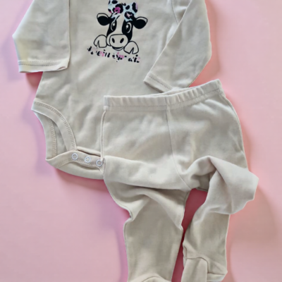 Beige Cow Outfit with wording:  "Klein Spruit" (0-3 Months)